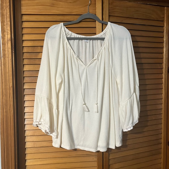 Old Navy Tops - Old Navy Bohemian Cream Blouse